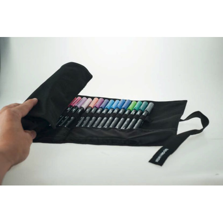 Penar roll-up 24 instrumente Koh-I-Noor negru